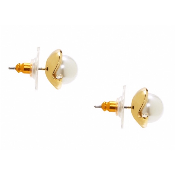 KATE SPADE • Dainty Sparklers Pearl Earrings - Picture 3 of 6